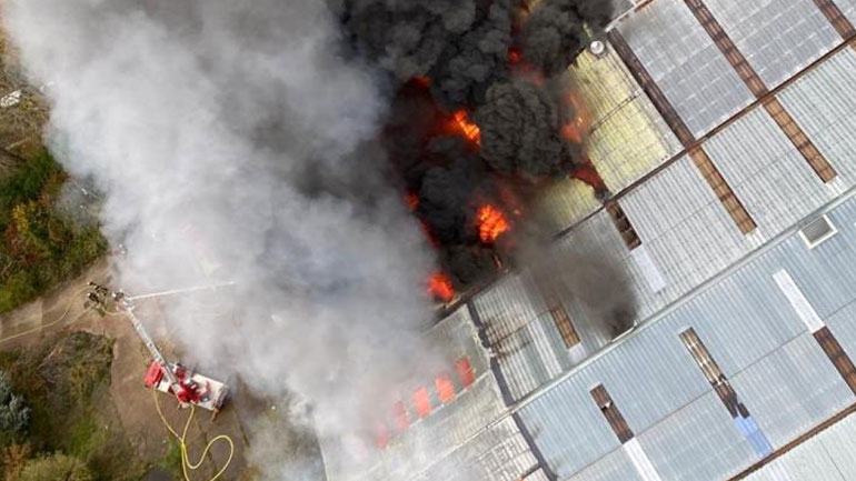 Μεγάλη φωτιά ξέσπασε σε κτήριο στην πόλη της Χάβρης