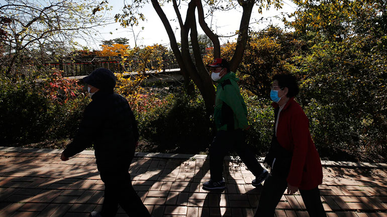 Βόρεια Κορέα: Φόβοι για μεταφορά κορωνοϊού από την Κίνα μέσω της κίτρινης σκόνης