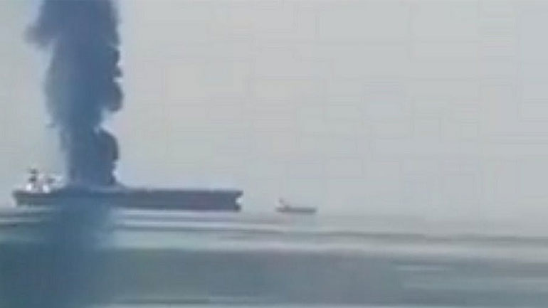 Τρεις αγνοούμενοι έπειτα από έκρηξη σε ρωσικό τάνκερ