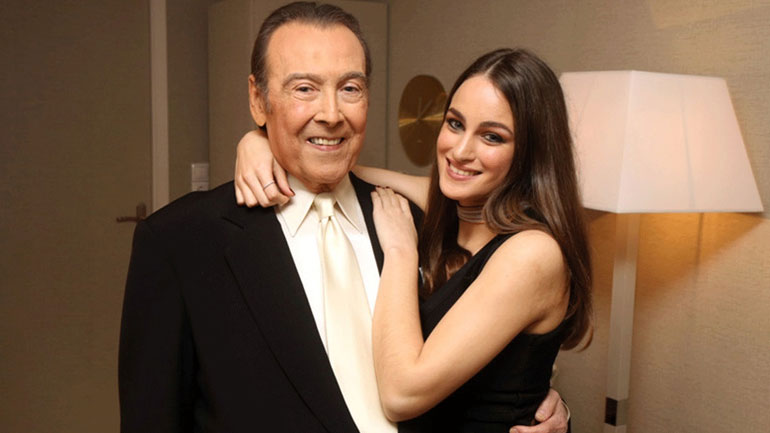 Τόλης Βοσκόπουλος: Το μήνυμα για τo ντεμπούτο της κόρης του στην τηλεόραση