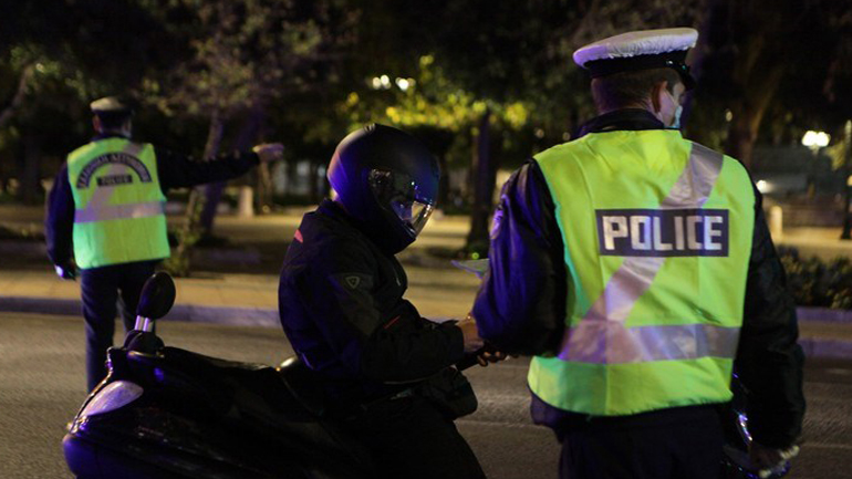 Πρόστιμα στην Κοζάνη για το “σπάσιμο” της καραντίνας – Πειθάρχησαν οι πολίτες στην Καστοριά