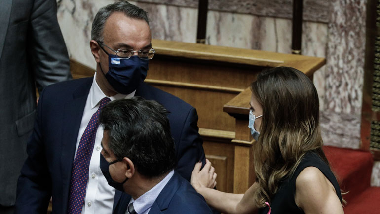 Oλοκληρώθηκε η ψηφοφορία επί της πρότασης δυσπιστίας του ΣΥΡΙΖΑ κατά του Χρ. Σταϊκούρα