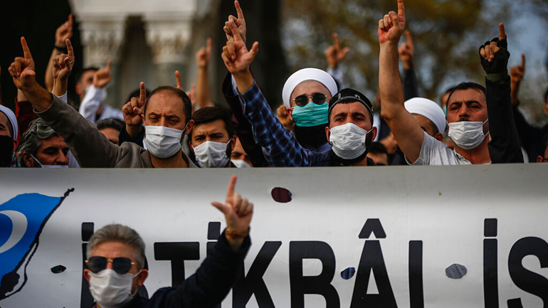 Τουρκία: 2.017 κρούσματα και 72 θάνατοι σε 24 ώρες