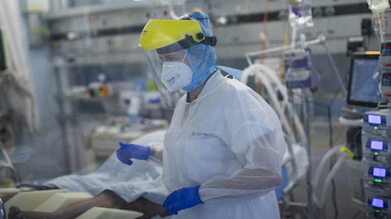 Νέα περιοριστικά μέτρα στην Ελβετία λόγω Covid-19