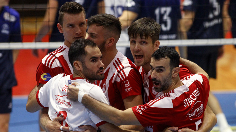 Βόλεϊ: Πέρασε από το «Ζηρίνειο» ο Ολυμπιακός, νίκησε με 3-1 σετ την Κηφισιά