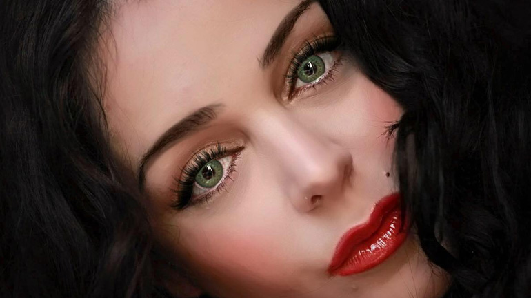 Ελληνίδα ηθοποιός ψηφίστηκε ως η τέταρτη πιο όμορφη του Χόλιγουντ!