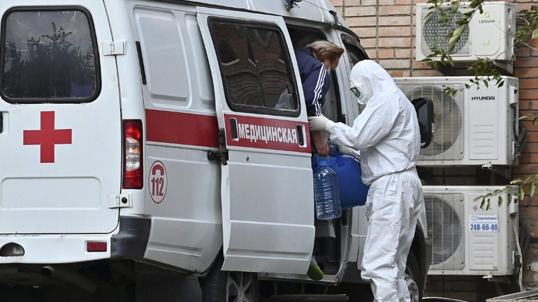 Ρωσία: Περισσότεροι από 120 εργαζόμενοι του θεάτρου Μπαλσόι μολύνθηκαν από τον κορωνοϊό