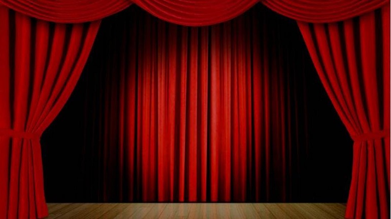 Αδειάζουν τα θέατρα της Βιέννης λόγω των περιοριστικών μέτρων για τον Covid-19