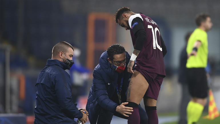 Μπασακσεχίρ-Παρί: Αποχώρησε τραυματίας ο Νεϊμάρ