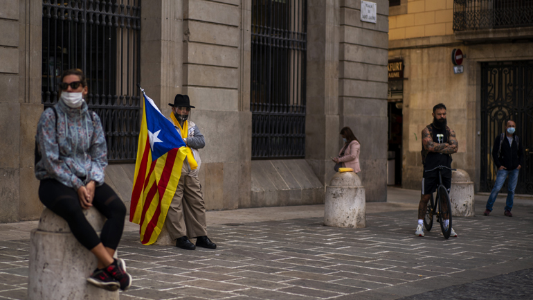 Ισπανία: Οι περιφέρειες κλείνουν το έδαφός τους για να αποφύγουν μια γενικευμένη καραντίνα