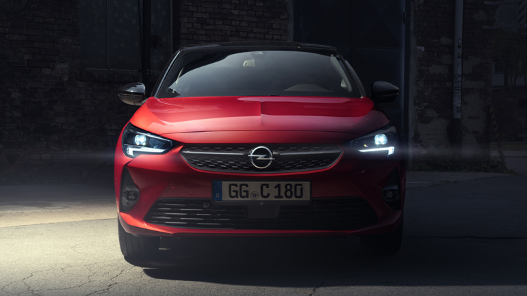 Με προβολείς IntelliLux LED matrix όλα τα Opel