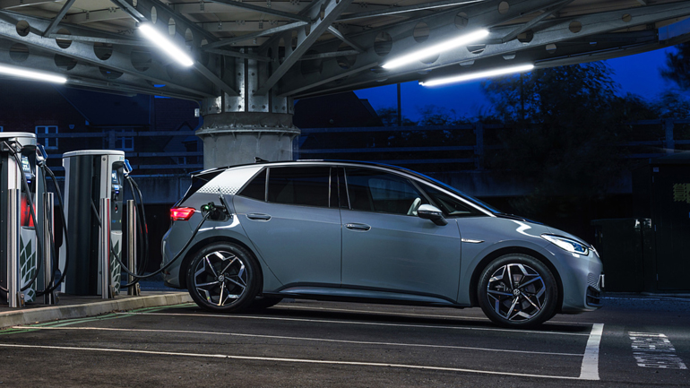 H Volkswagen επενδύει 33 δις ευρώ στην ηλεκτροκίνηση