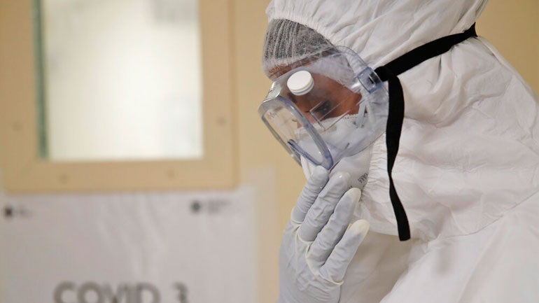 Νέο υψηλό ρεκόρ στην Ισπανία με 25.595 νέα κρούσματα Covid-19