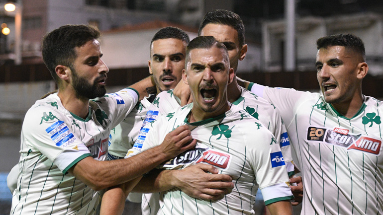 «Έσπασε το ρόδι» στη Φθιώτιδα ο Παναθηναϊκός, 2-0 τη Λαμία με σούπερ Καρλίτος