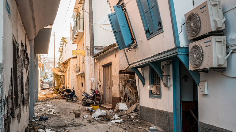 Χουλιάρας: «Θα έχουμε ισχυρούς μετασεισμούς, των 5 ή και 6 Ρίχτερ»