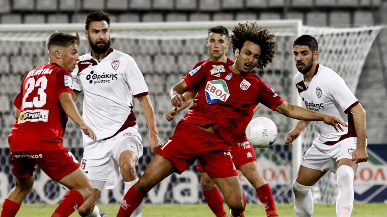 Hρωικός βαθμός για τον Βόλο, πήρε με εννέα παίκτες την ισοπαλία (1-1) κόντρα στην ΑΕΛ