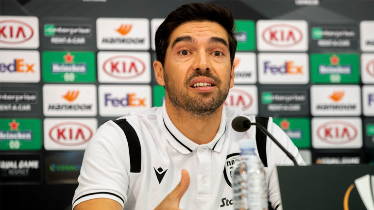 Φερέιρα: «Καλύτερα να φεύγεις από την μπροστινή πόρτα»