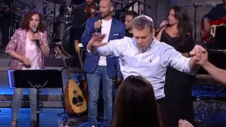 Απόστολος Γκλέτσος: Χόρεψε με λεβεντιά και πάθος στον Παπαδόπουλο