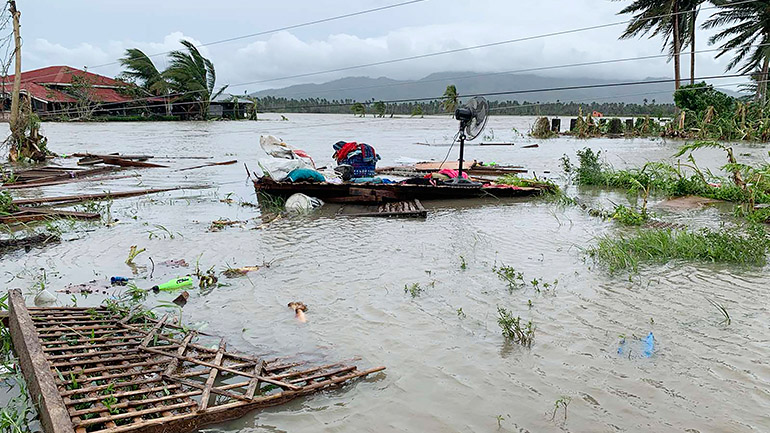 Φιλιππίνες: Τουλάχιστον τέσσερις νεκροί από τον τυφώνα Γκόνι