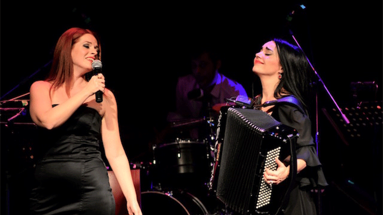 Η Ελένη Βουδουράκη ερμηνεύει Ζωή Τηγανούρια