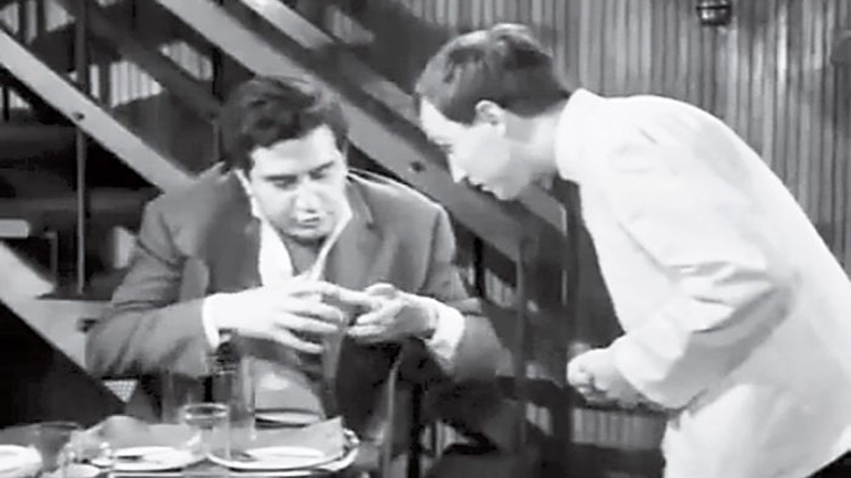 profiterol V pasta flora…