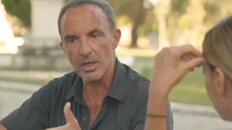 Η συγκίνηση του Νίκου Αλιάγα on camera μιλώντας για τα παιδιά του