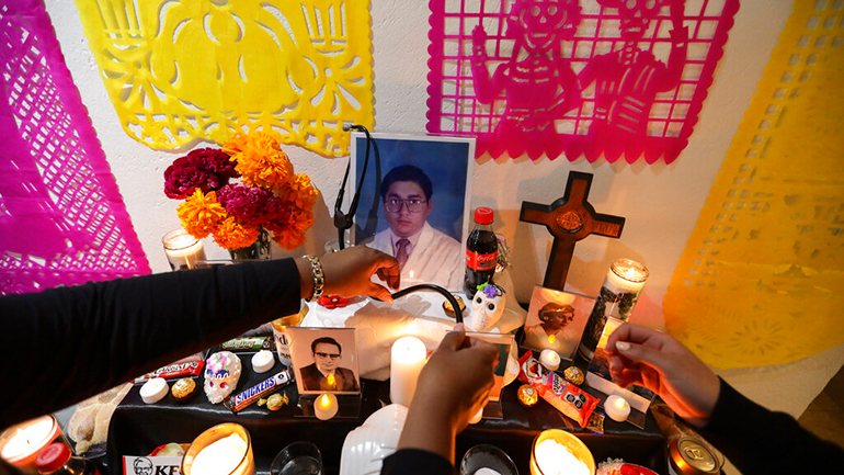 Μεξικό: 4.430 κρούσματα και 142 θάνατοι σε 24 ώρες