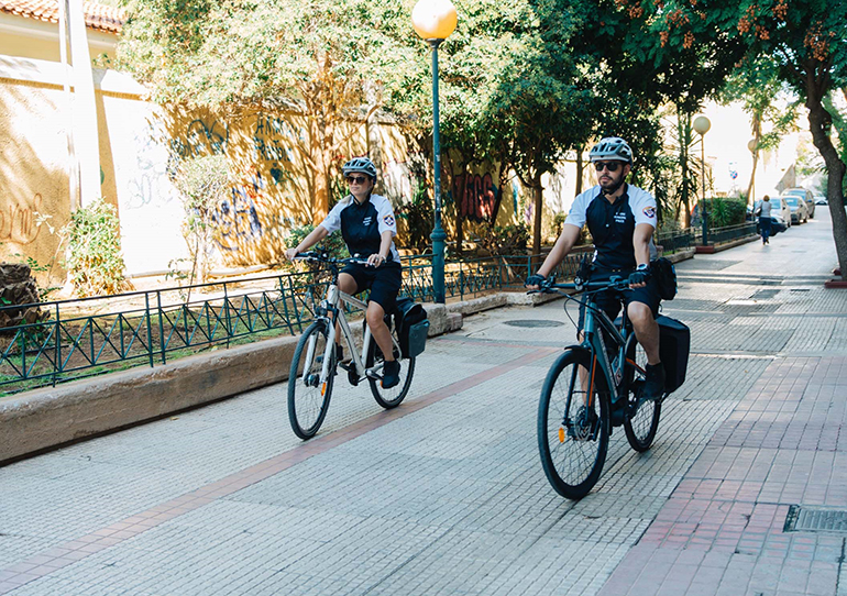 Ήδη τα ποδήλατα της Δημοτικής Αστυνομίας κυκλοφορούν στην πόλη της Αθήνας