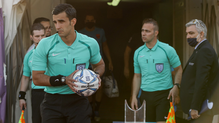 Super League: Κουμπαράκης στο ΟΑΚΑ, Βρέσκας στα Ιωάννινα