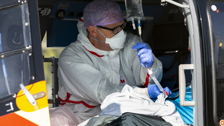 Ιταλία: 22.253 τα νέα κρούσματα Covid-19 – «Άμεσο lockdown» ζητούν οι γιατροί