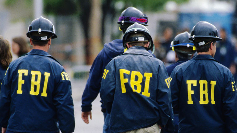 Το FBI διερευνά περιστατικό παρενόχλησης λεωφορείου της προεκλογικής εκστρατείας του Μπάιντεν