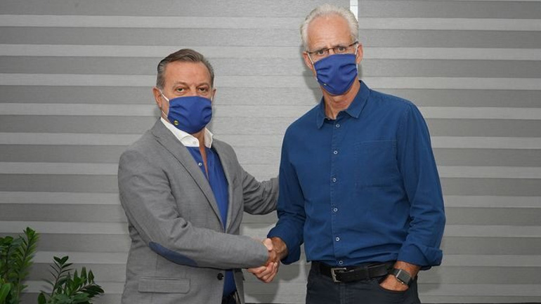 Κύπρος: Υπέγραψε στον ΑΠΟΕΛ ο ΜακΚάρθι