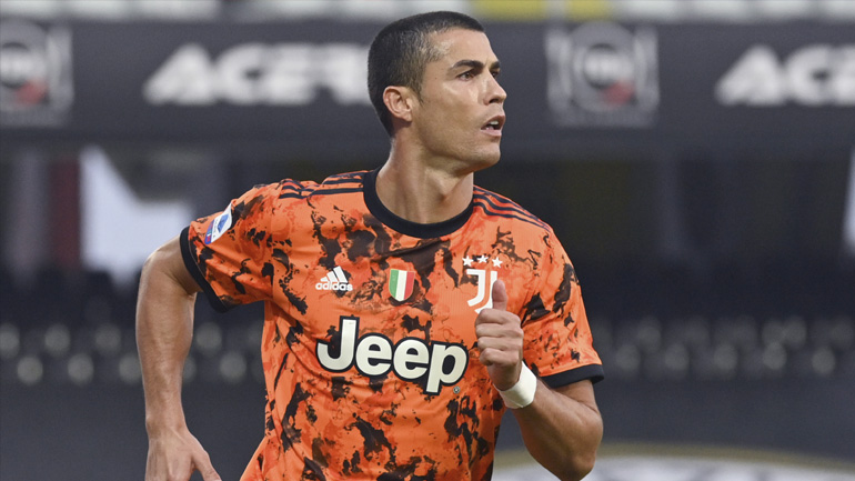 «Βασιλιάς» των social media ο Ρονάλντο – Έχει 330 εκατ. ακολούθους σε Twitter και Instagram