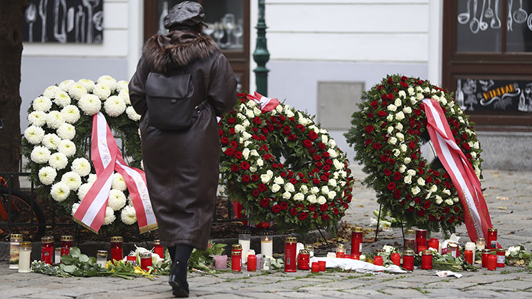 Αυστρία: Την ταυτοποίηση των θυμάτων της τρομοκρατικής επίθεσης στη Βιέννη ανακοίνωσε η αστυνομία