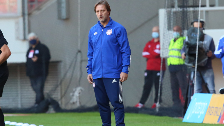 Μαρτίνς: «Μπορούμε να προκριθούμε»