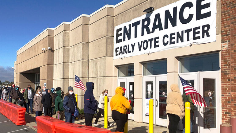 ΗΠΑ: Μπροστά ο Μπάιντεν στις πολιτείες Αριζόνα και Χαβάη – Υπερτερεί ο Τραμπ σε Τέξας και Οχάιο