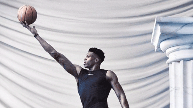 Aντετοκούνμπο: «Τα μεγάλα αποτελέσματα απαιτούν μεγάλες φιλοδοξίες»