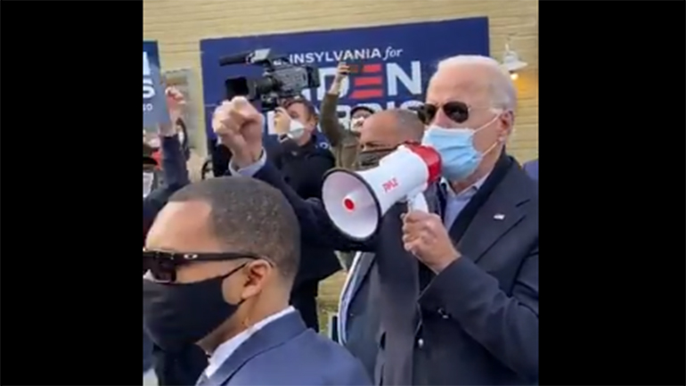 Ο Μπάιντεν στην Πενσυλβανία με έναν… τηλεβόα!