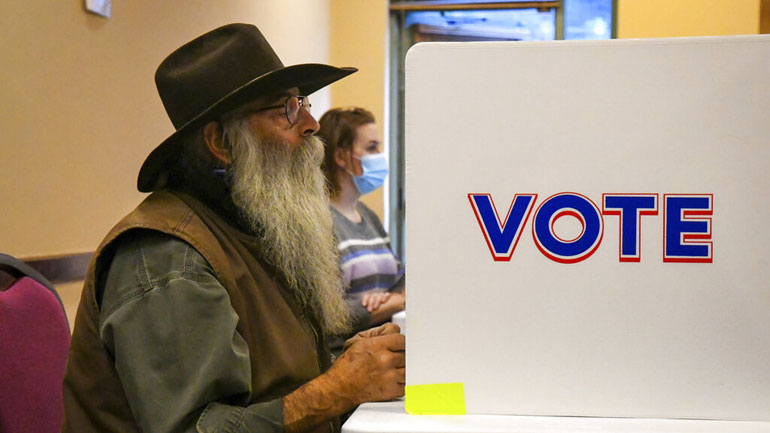 Οι Δημοκρατικοί κέρδισαν από τους Ρεπουμπλικανούς μία έδρα στη Γερουσία στο Κολοράντο