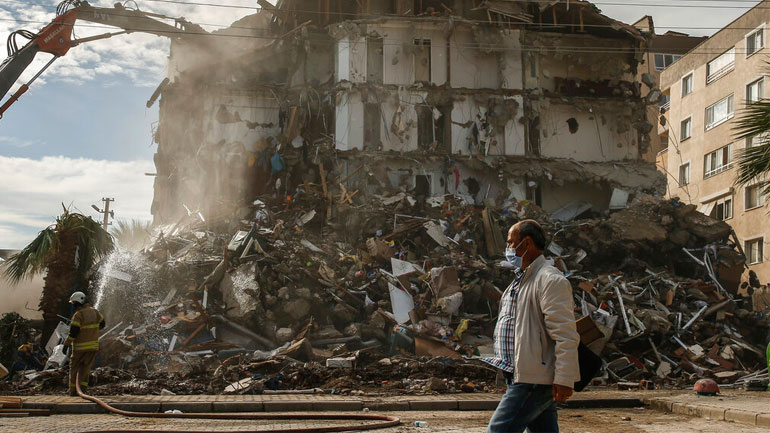 Τουρκία: Τους 114 νεκρούς έφθασε ο απολογισμός των θυμάτων του σεισμού – Σταματούν οι έρευνες διάσωσης