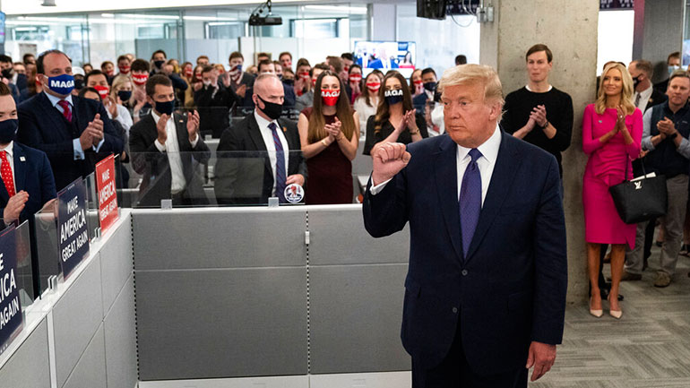 Εταιρείες στοιχημάτων βλέπουν νίκη Τραμπ