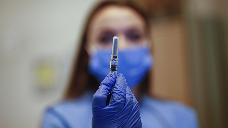 Πώς εξελίσσεται διεθνώς η ανάπτυξη των εμβολίων έναντι του κορωνοϊού: Δέκα βρίσκονται σε κλινικές δοκιμές τελικής φάσης