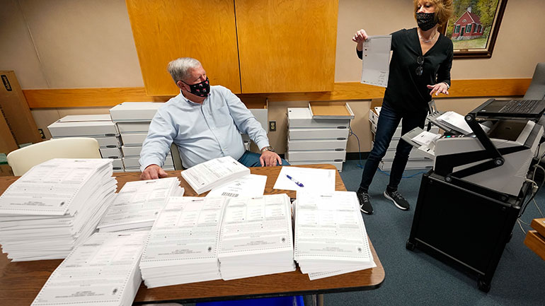 Διέκοψε η Πενσιλβάνια την καταμέτρηση ψήφων – Θα συνεχίσει την Παρασκευή