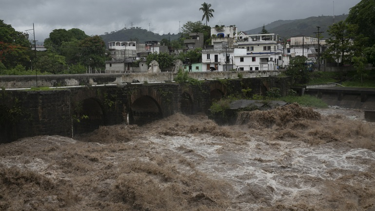 Γουατεμάλα: Τουλάχιστον 50 νεκροί από την καταιγίδα Ήτα