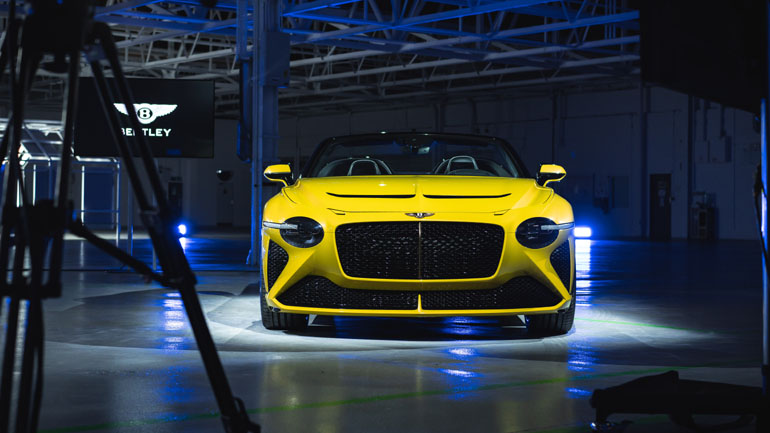 Η Bentley θα καταργήσει σταδιακά τους κινητήρες βενζίνης