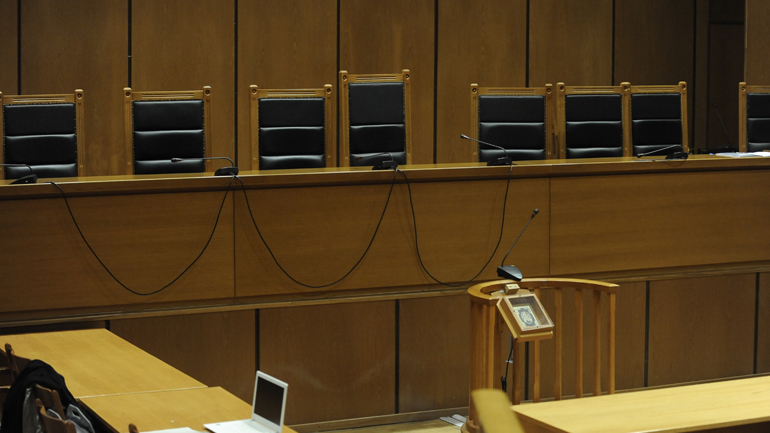 Οι άμισθοι αυτοαπασχολούμενοι δικηγόροι για την κατάσταση στα δικαστήρια εν μέσω πανδημίας