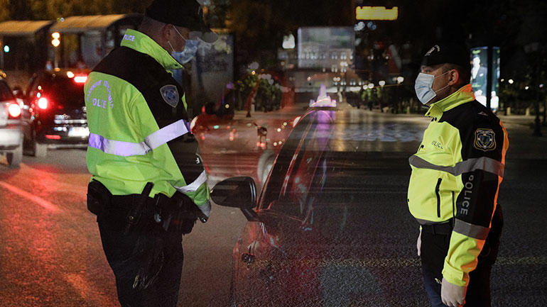 Όλα τα μέτρα για το lockdown – Τι επιτρέπεται και τι απαγορεύεται – Τα νέα πρόστιμα