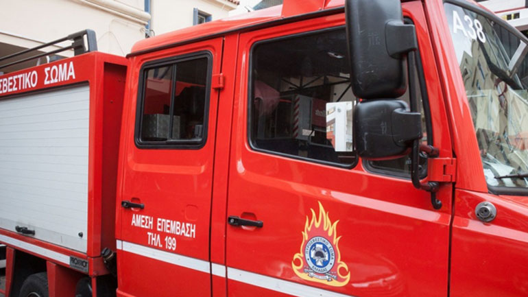 Φωτιά σε βιομηχανία στον Πειραιά Φωτιά σε βιομηχανία στον Πειραιά