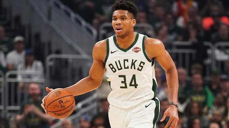 Αντετοκούνμπο: «Ποτέ μην θεωρείτε ο,τιδήποτε ως δεδομένο»