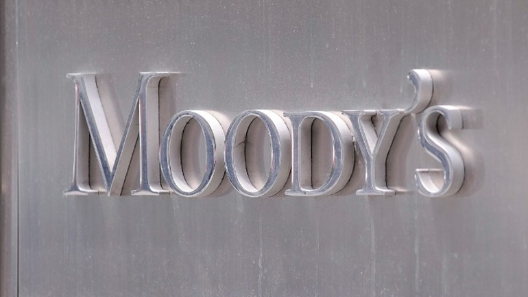 Moody’s: Αναβάθμιση του αξιόχρεου της Ελλάδας σε Ba3 με σταθερές προοπτικές